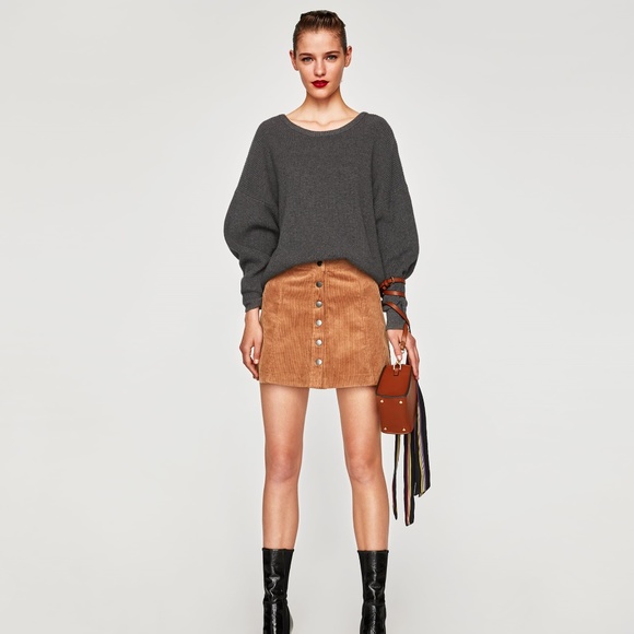 Zara Sweaters - NWT Zara Ribbed SWEATER WITH A BOW BACK Gray M